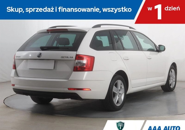 Skoda Octavia cena 49000 przebieg: 164363, rok produkcji 2018 z Ogrodzieniec małe 232